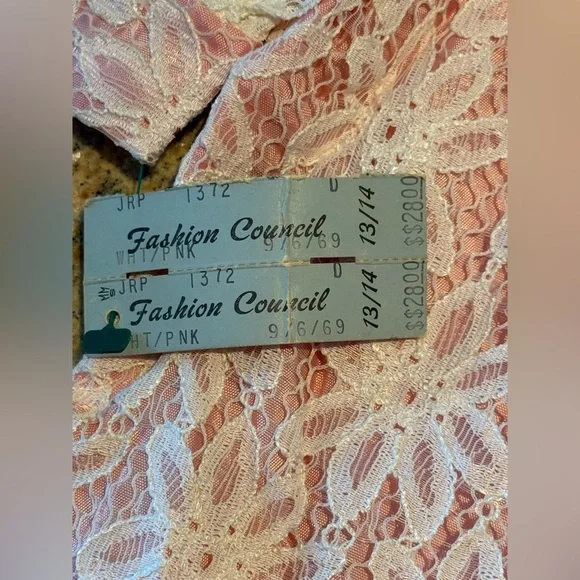 Vintage white dress lace - Picture 13 of 16